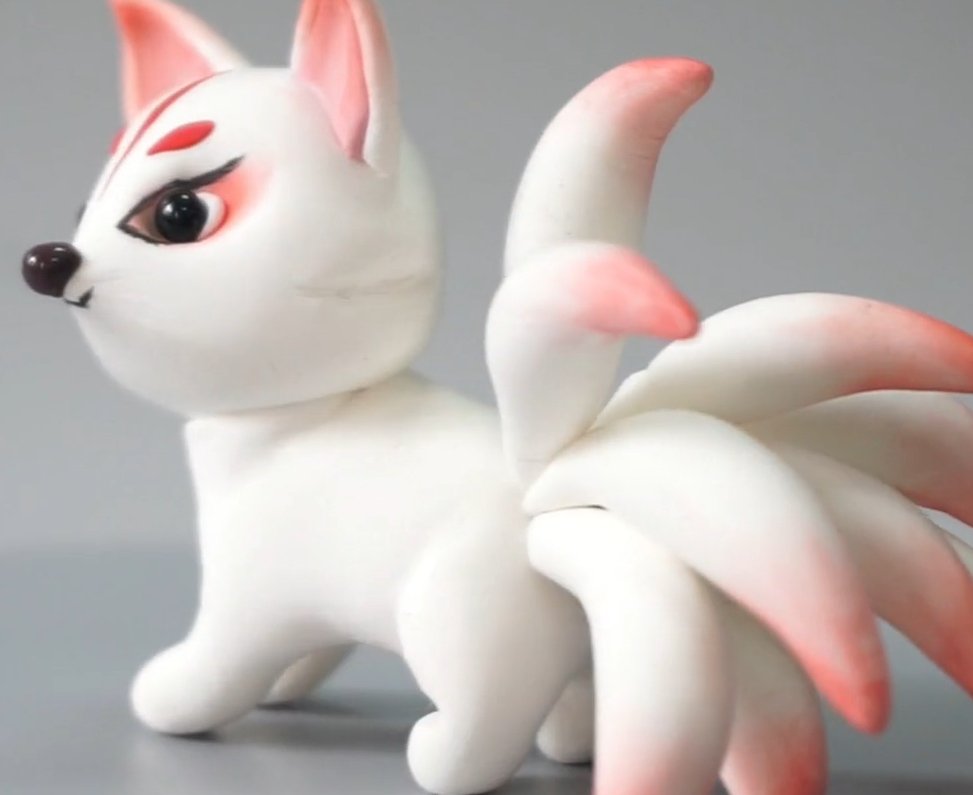 怎样用橡皮泥做九尾狐