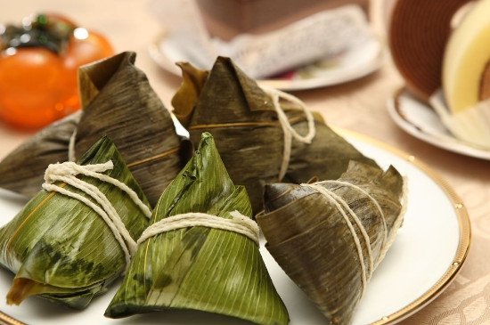 高压锅煮粽子需要多长时间