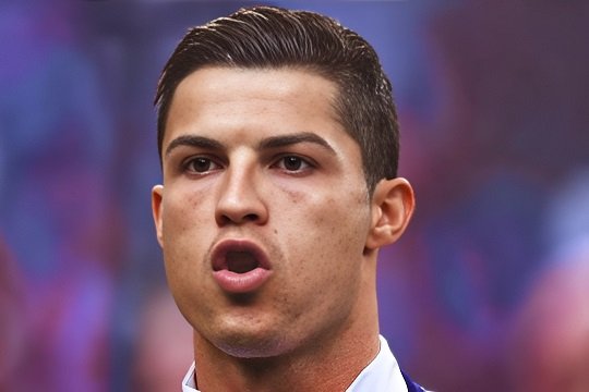 c罗到底碰到球了没