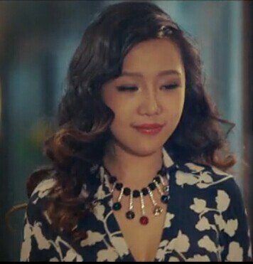 《报告老板之豪言壮旅》第五集 5：05出现的女人是谁？