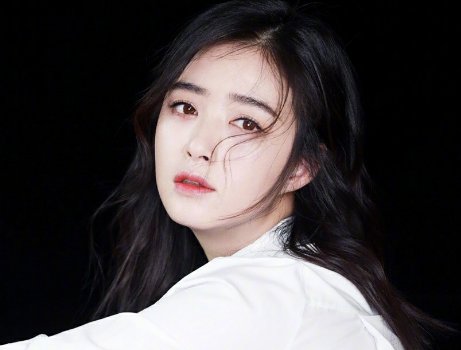 王凯高调宣布结婚，蒋欣只用了几个字霸气回应，估计王凯要慌了，说了啥？