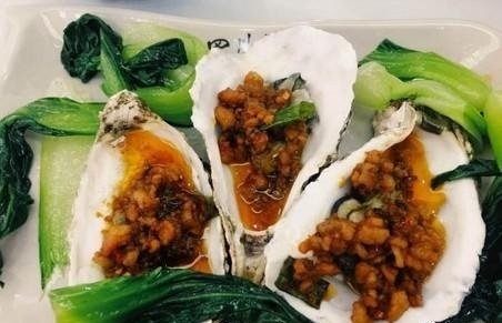 四川高校食堂2元能吃到烤扇贝吗？