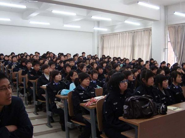 河北政法干警的考试规定