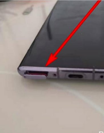 怎么把小卡装在手机里？？