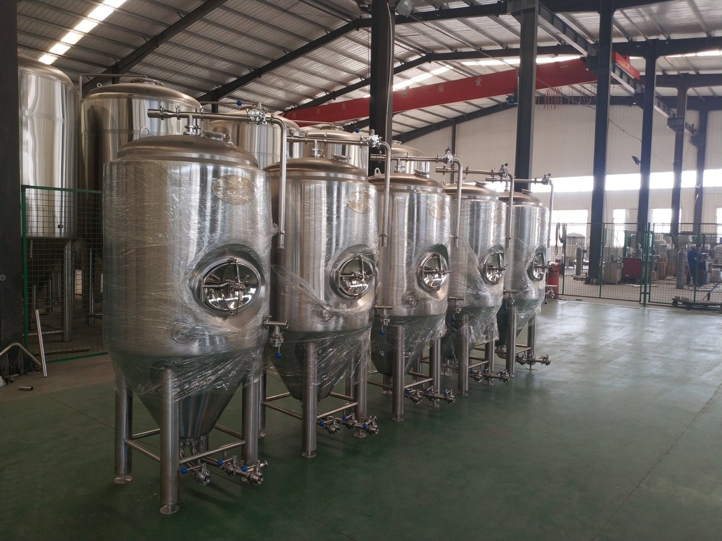 精酿鲜啤酒设备多少钱