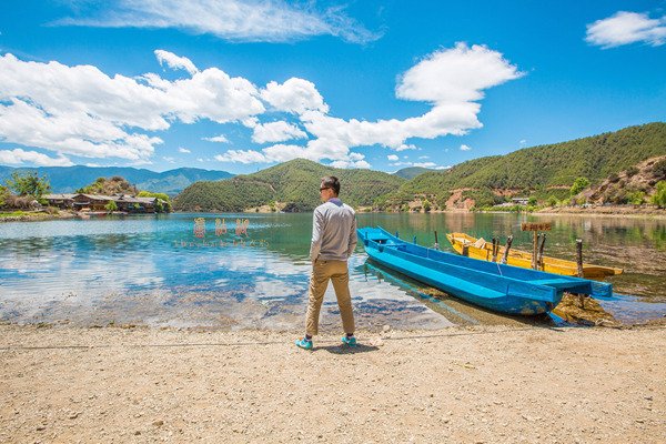 闲游是什么意思