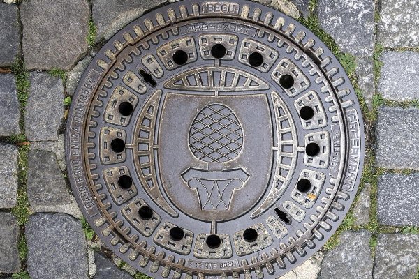 铸铁井盖有几个规格型号？