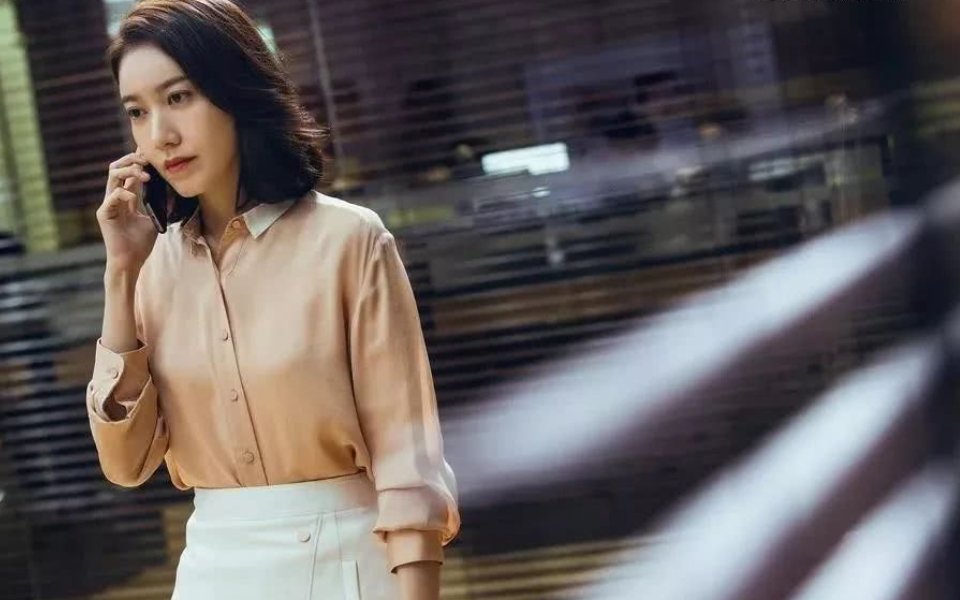 完美关系中舒晴的扮演者是谁？