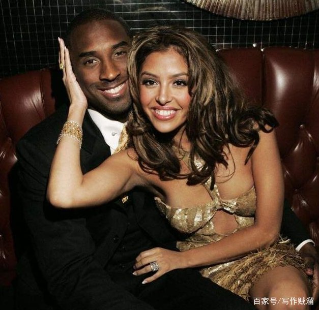 跟科比19年婚姻怀孕5次，痛失孩子忍受至今，瓦妮莎究竟有多伟大？