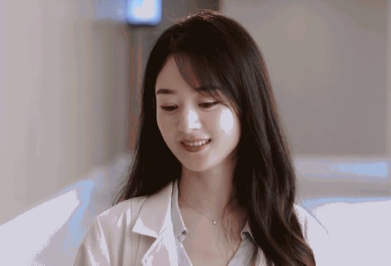 在《谁是凶手》这部剧中，赵丽颖演的沈雨是好人还是坏人？