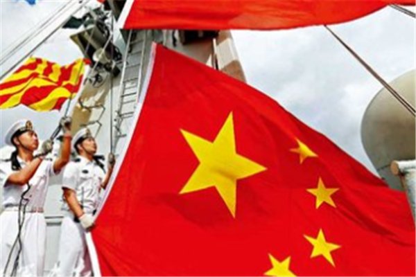 上海街头现500平米巨幅国旗，这一面国旗代表了什么？