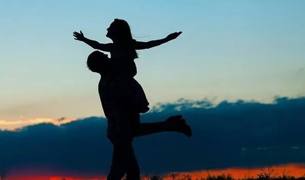 老公说累了该怎么安慰他