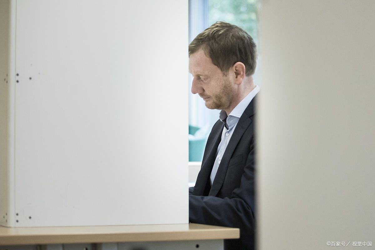 不服判决怎么写上诉书