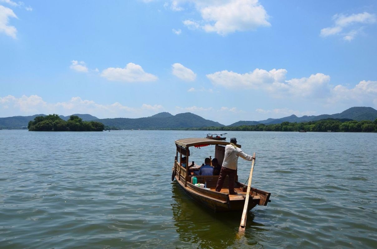 古人有父子不同舟的说法，为何父亲和儿子不能坐一条船？