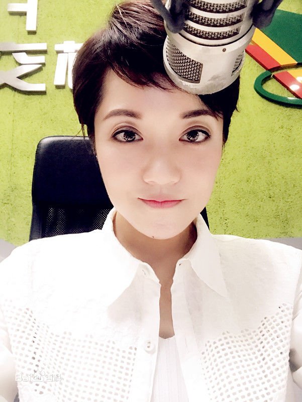 江苏交通广播网101.1主持人照片以及名字