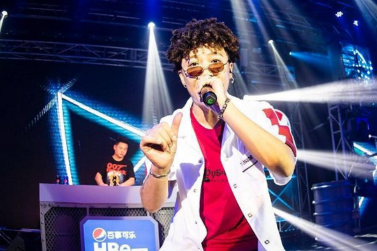 不是吧不是吧难道单押也算押是什么歌