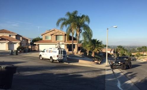 如何评价华人开枪制伏窃贼这件事？