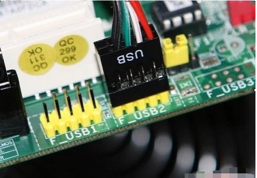 电脑前置USB接口接线方法？