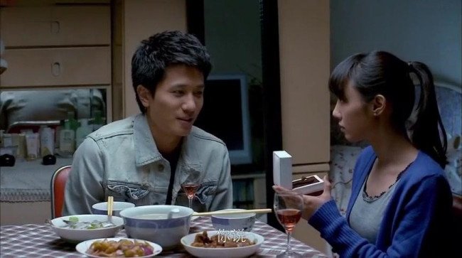 浮沉里面的白百合对陈川说的你好可怜是什么意思