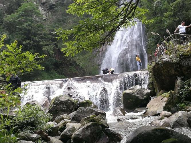 河南瀑布有多壮观