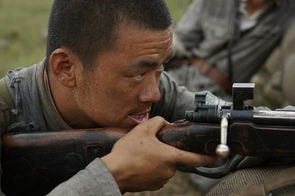 如何评价电视剧《我得兄弟叫顺溜》？