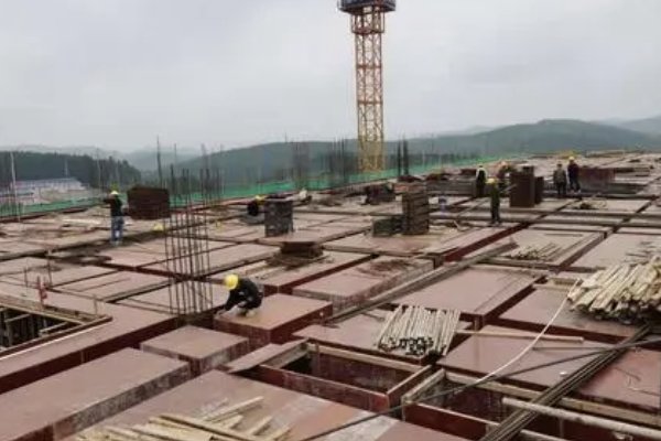 什么是模板工程