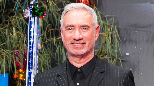 罗兰·艾默里奇经历了什么事情