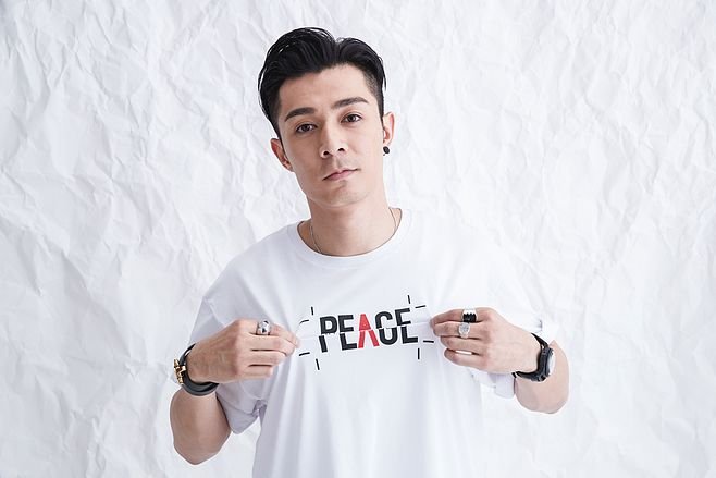 抖音一首歌，歌词是你是不是还害怕大雨