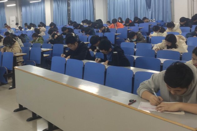 英语四级时间从几点开始到几点结束？