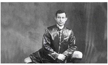 弗朗西斯科·伦蒂尼的个人经历