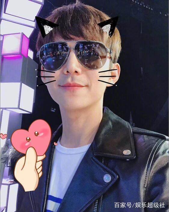 “喜剧女王”马丽给何炅送生日祝福，对何炅的称呼为何让网友不解？