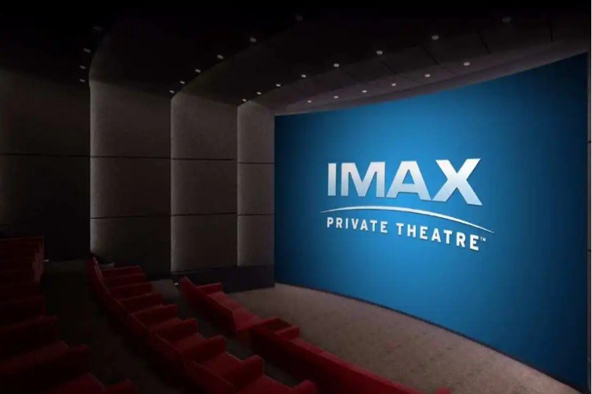 西安共有几个 IMAX 电影放映厅?