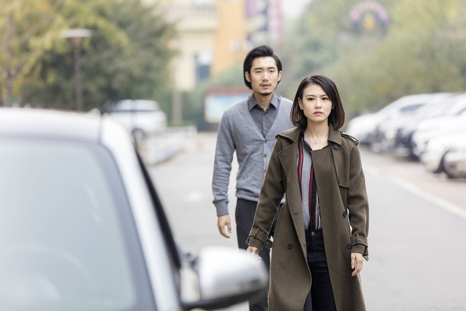 男朋友总是出差，我受不了这种生活，我该怎么跟他沟通呢？