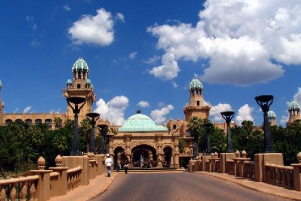 约翰内斯堡是哪个国家