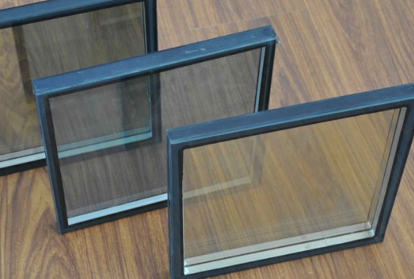 玻璃的玻的拼音