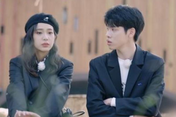 王正卓最后和谁在一起了？