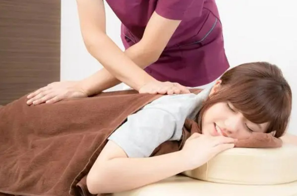 推拿打飞ji拘留多少天