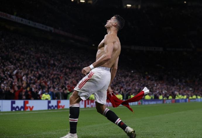 林加德助攻C罗第95分钟绝杀，赛场上还出现了哪些精彩瞬间？