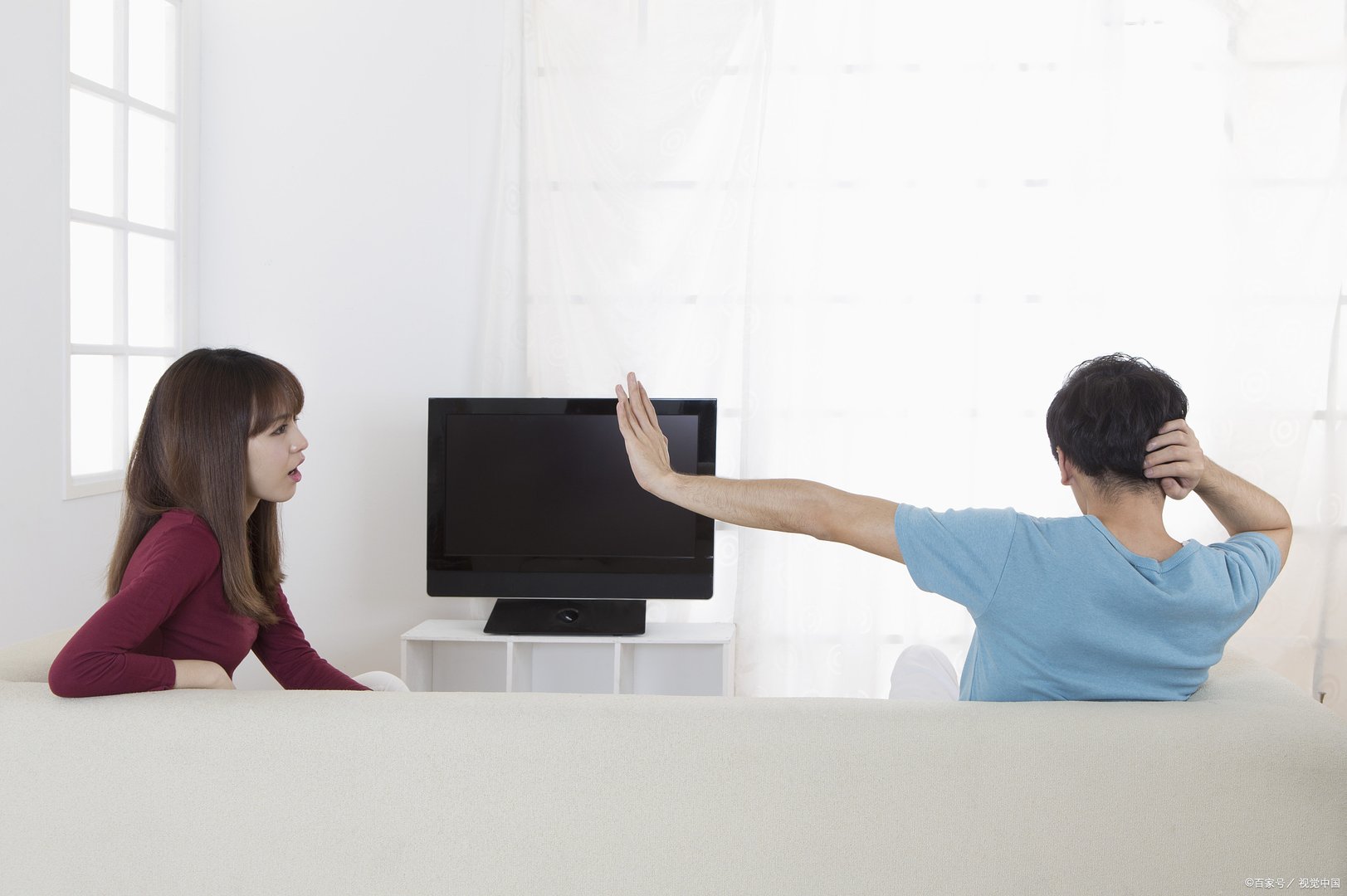 男朋友总是出差，我受不了这种生活，我该怎么跟他沟通呢？