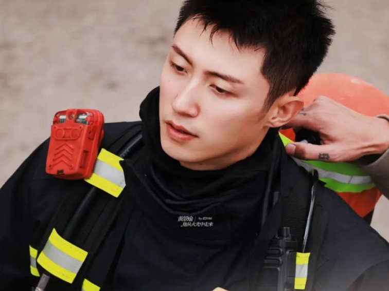 《他从火光中走来》首播口碑如何