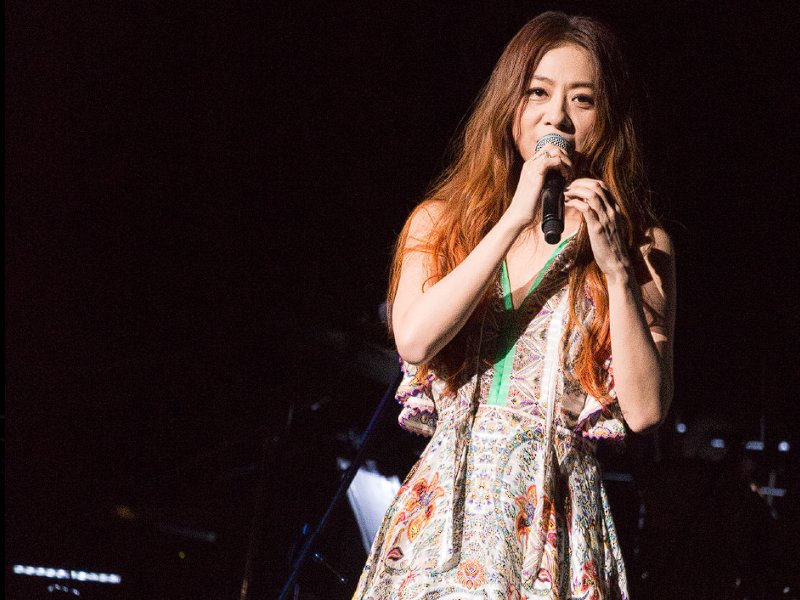 躺在你的衣柜完整版歌词