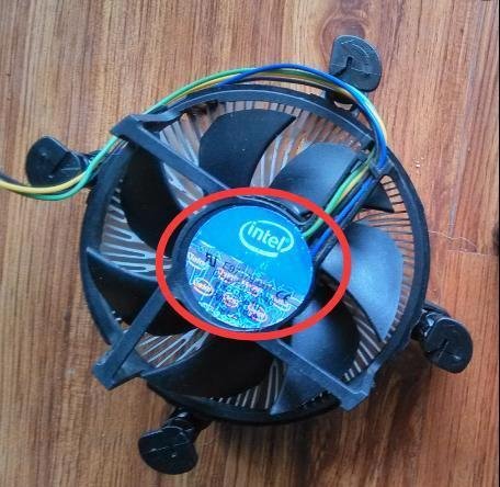 cpu风扇需要加油吗？加什么油？