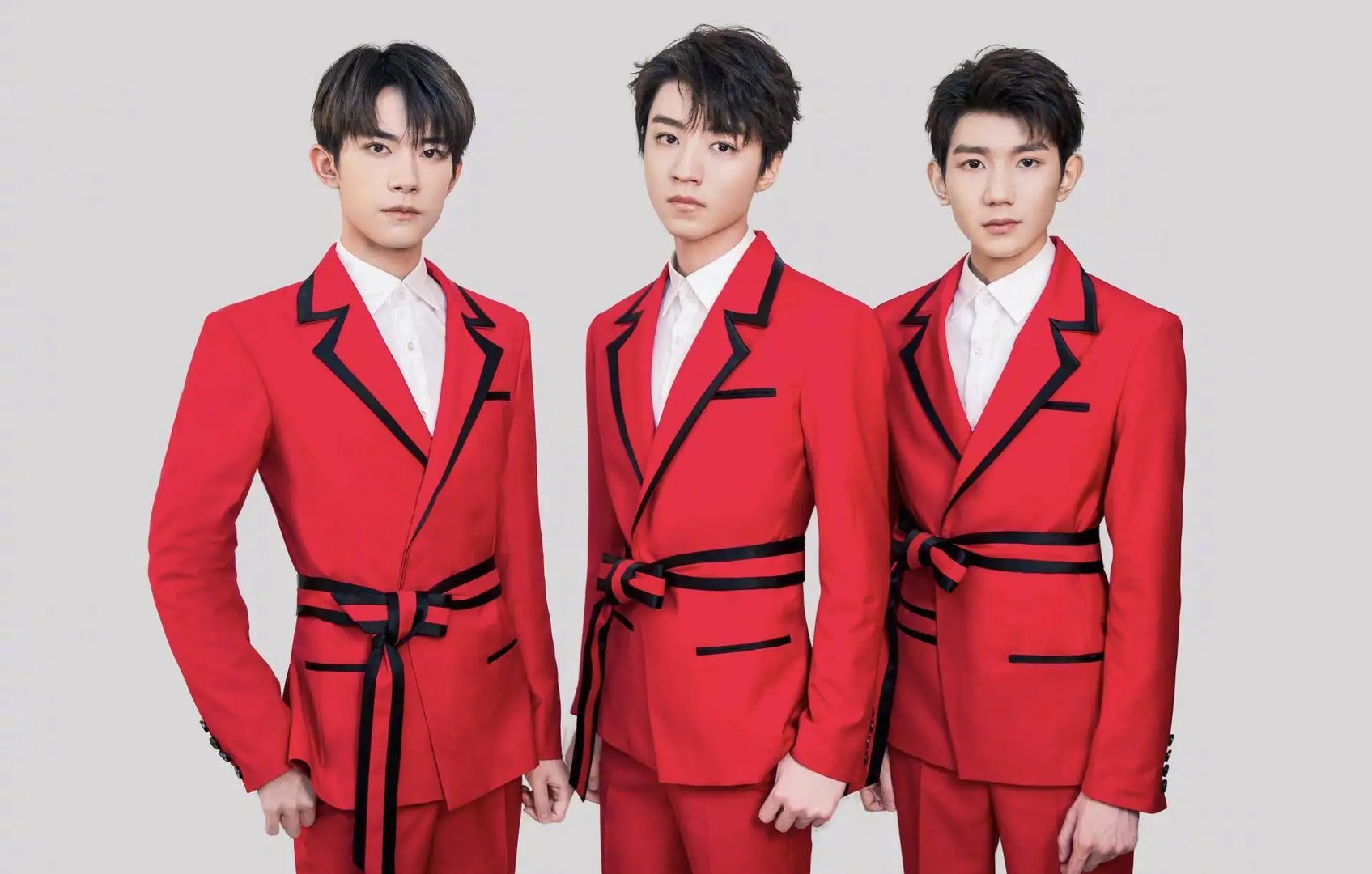 TFBOYS组合官博更改“小尾巴”，粉丝拍手叫好！大家为何如此激动？