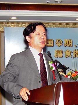 荫士安的工作经历