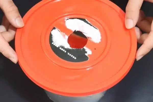 消灭苍蝇的小妙招 怎么消灭小苍蝇