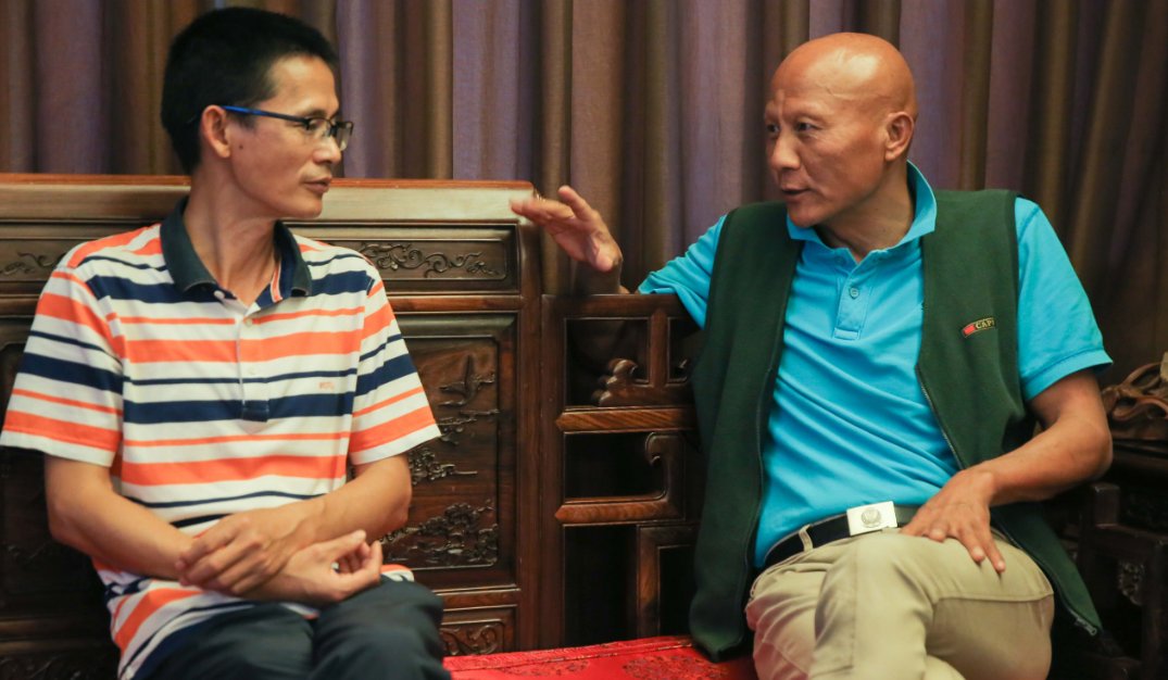 他被称为“最凶反派”，长相穷凶极恶让人胆寒，女儿却颜值逆天，他是谁？