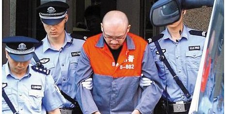 都说娱乐圈是大染缸，哪些明星变色儿了？