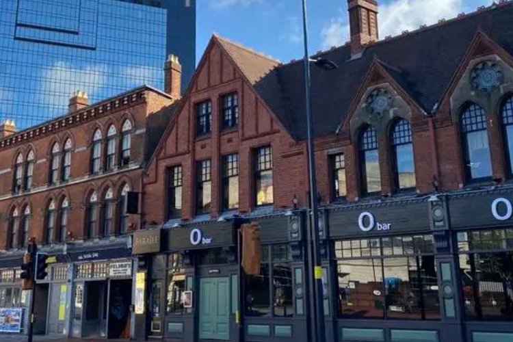 英国伯明翰时间