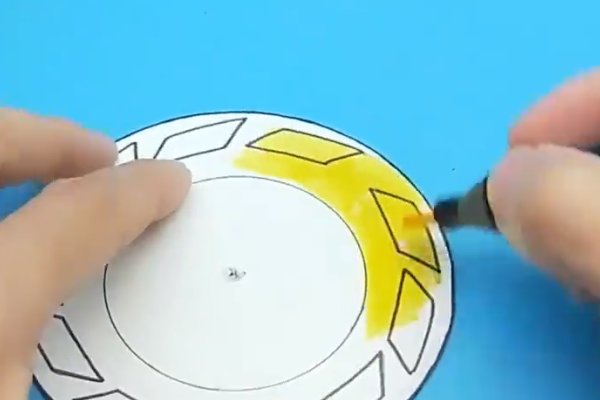 奥特曼的剑怎么做