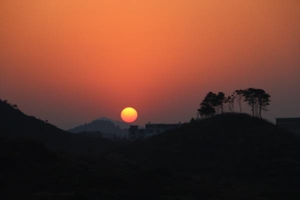 为什么多数人喜欢日落不是日出